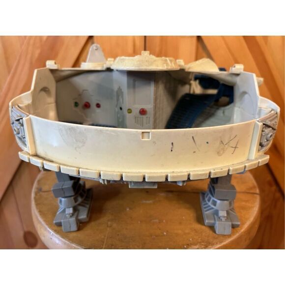Star Wars Galactic Heroes Millennium Falcon Spaceship Hasbro 2001 (8171) READ - Picture 14 of 16